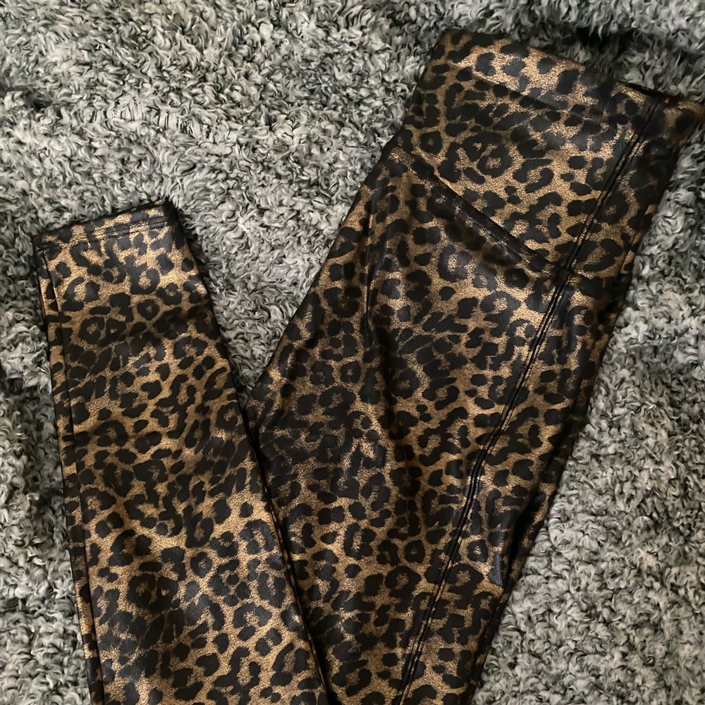 SPANX Leopard Leggings (MD)